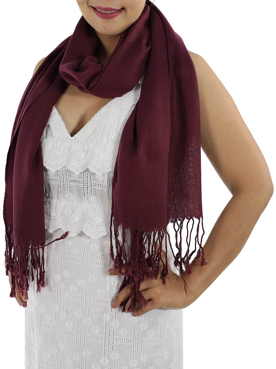 Cashmere Scarf, Black: image 10