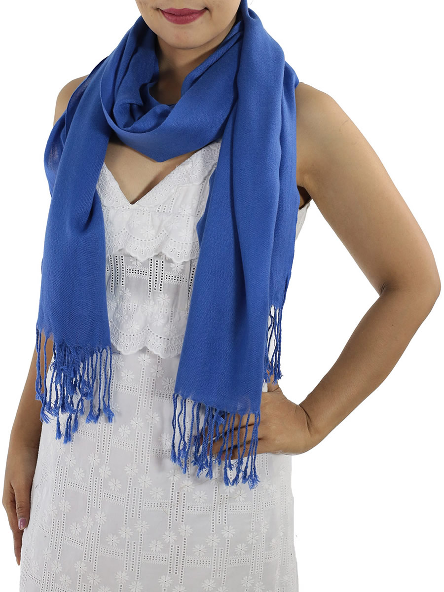 Cashmere Scarf, Black: image 12